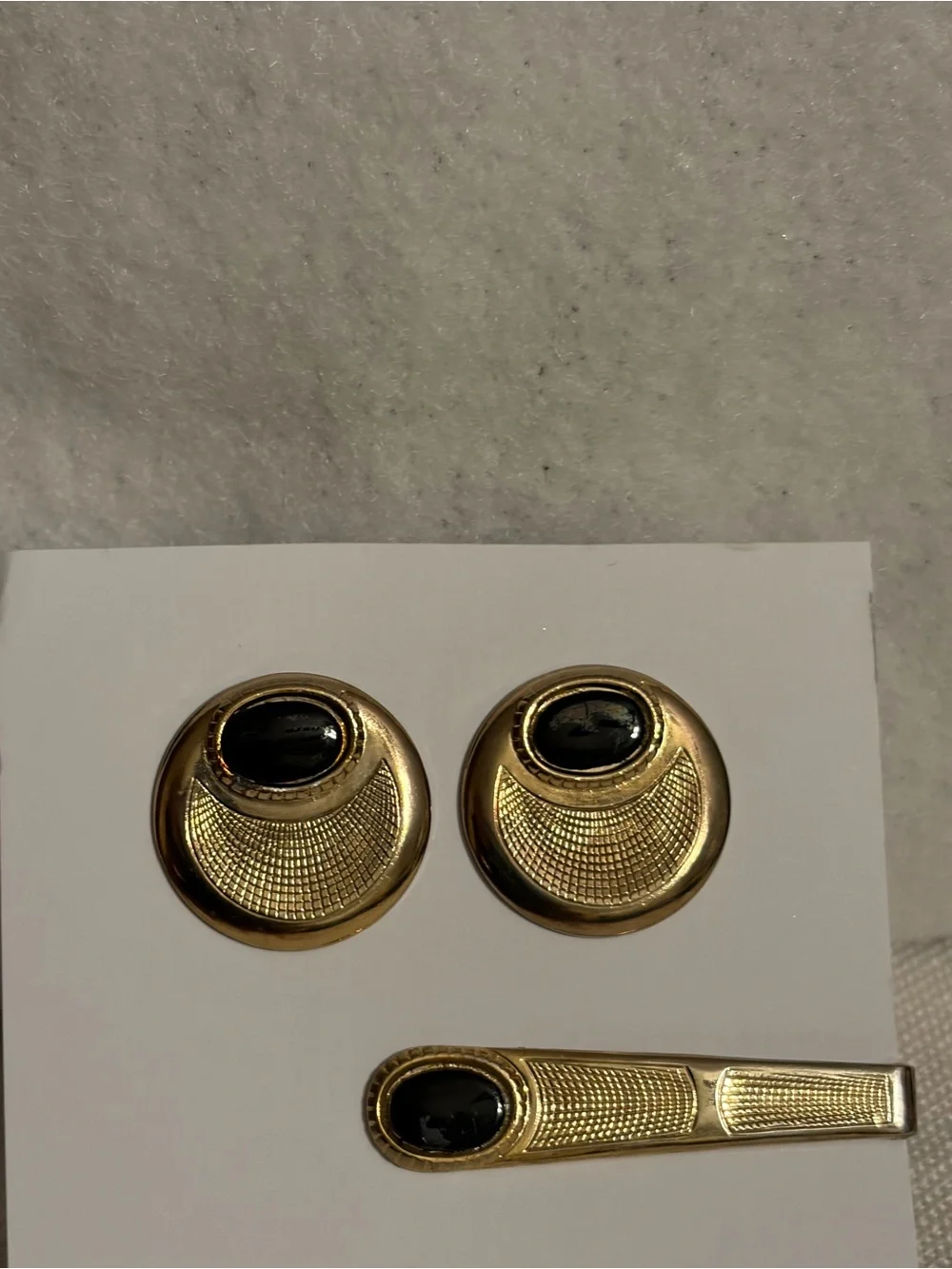 Gold and Black Men’s Cufflink and Tie Bar Set
